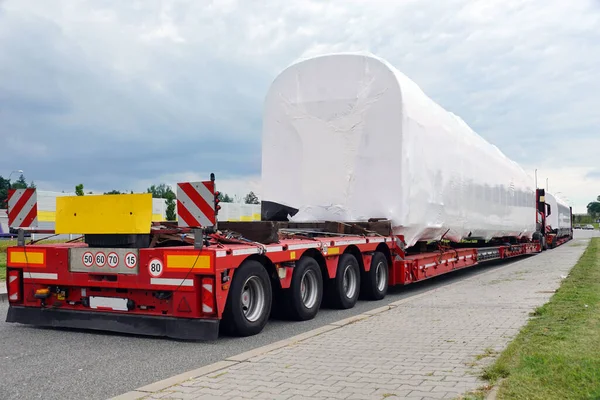 Oversized Load Haulage 